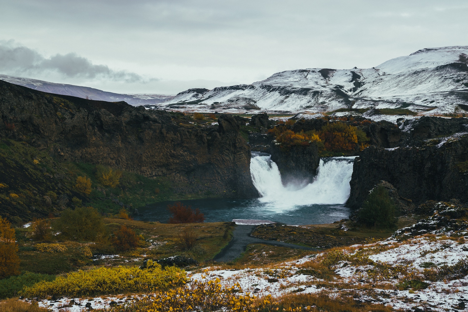 Hjalparfoss